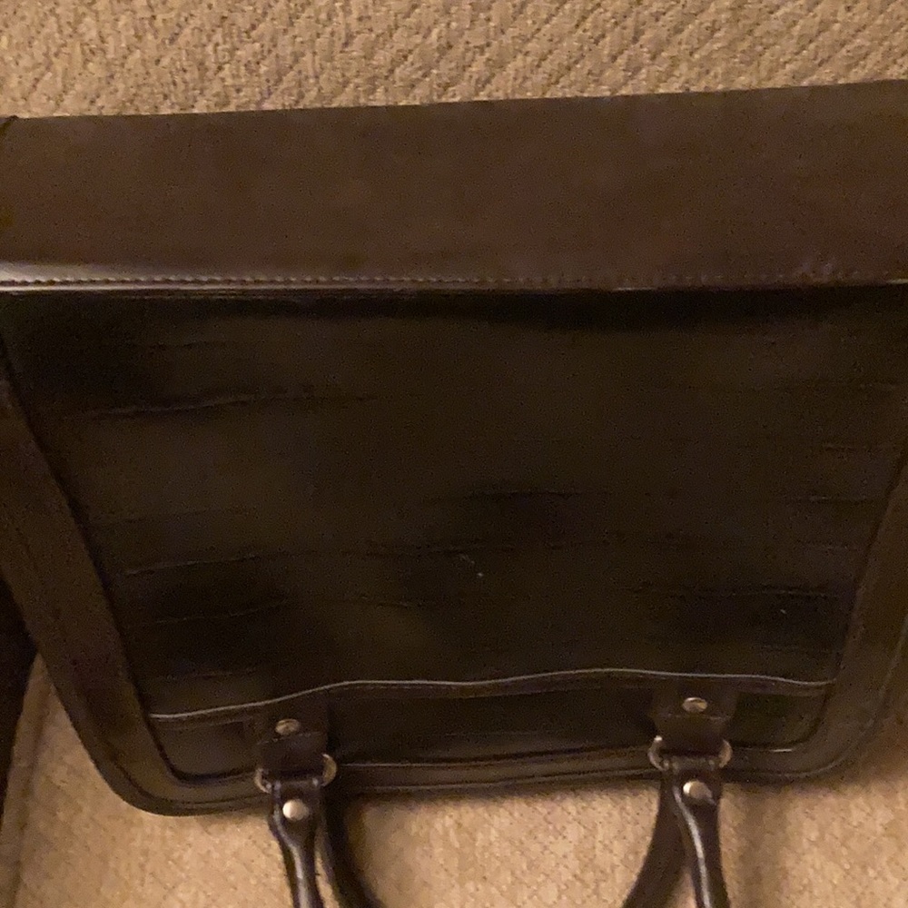 Marlo Handbag. - image 6